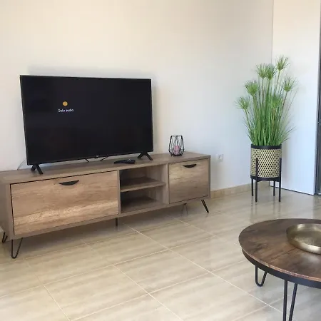 Clara's Sun Apart. Ii